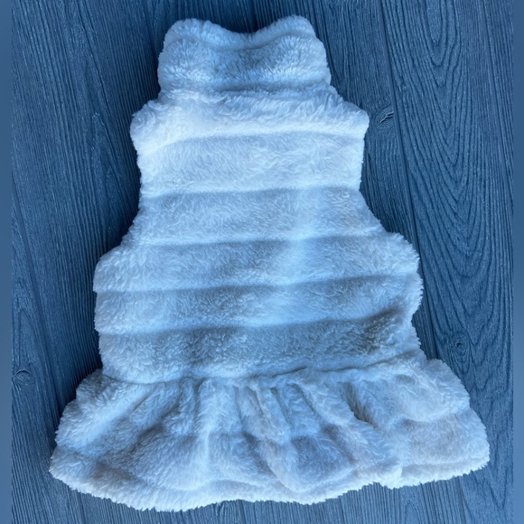 Mudpie Cream Faux Fur Toddler Vest Size 2T/3T - Picture 4 of 4